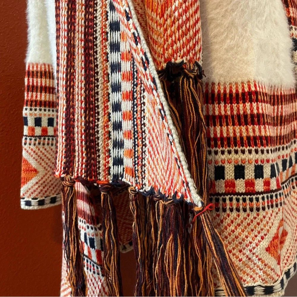 MaxSport Women’s NWT Ivory Boho Cabincore Tribal Fringe‎ Cardigan Shawl Sweater